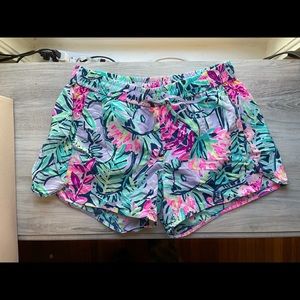 lilly pulitzer floral print shorts